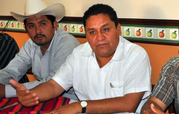 Intentan asesinar a líder antorchista de Cuayuca