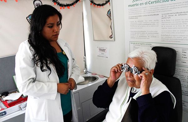  Ante carentes servicios de salud en Texcoco, continúan jornadas médicas