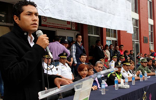  Canje de armas en Ixtapaluca