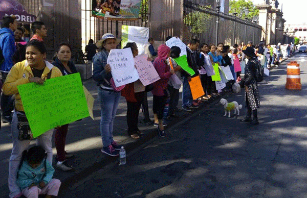 Reanuda Antorcha protestas en Morelia