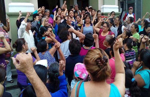 Antorchistas piden agilidad de obras al ayuntamiento de Córdoba