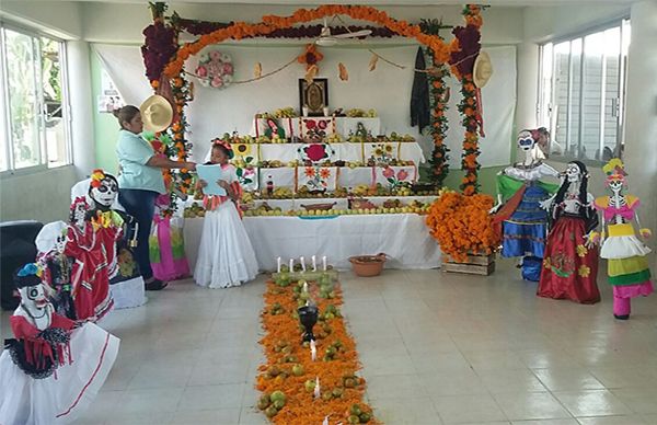 Escuelas antorchistas del Puerto de Veracruz reviven a los muertos