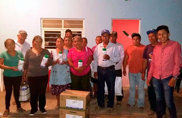 Entrega Antorcha apoyos en Huaquechula
