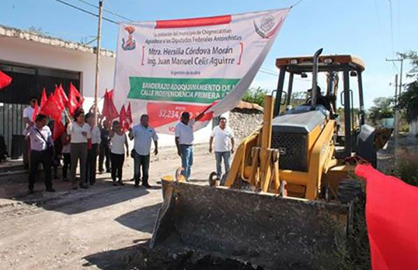  Antorcha educa, organiza y politiza a la gente humilde