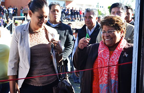 Inaugura Hersilia Córdova comedor estudiantil en Atlixco