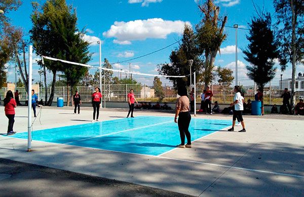 Torneo de voleibol intramuros en Instituto Calpulli