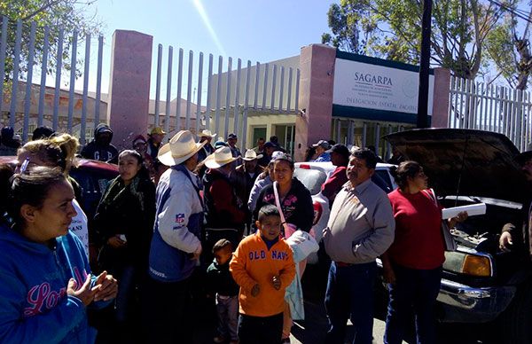 Sagarpa retiene recursos para apoyar a campesinos; Antorcha anuncia protestas