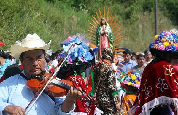  Inauguran capilla en Huitzilan