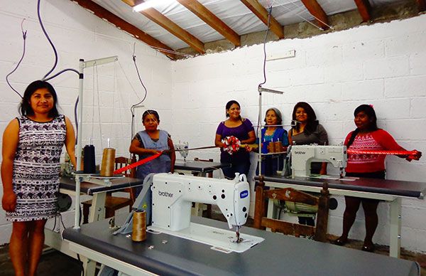 Inauguran proyecto productivo en Ajalpan