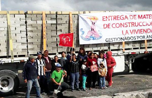 Continúan trabajando por el mejoramiento de vivienda