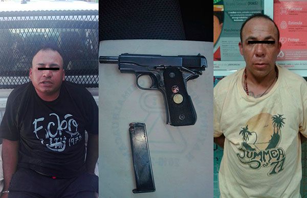 Detienen a dos por portación de arma de fuego