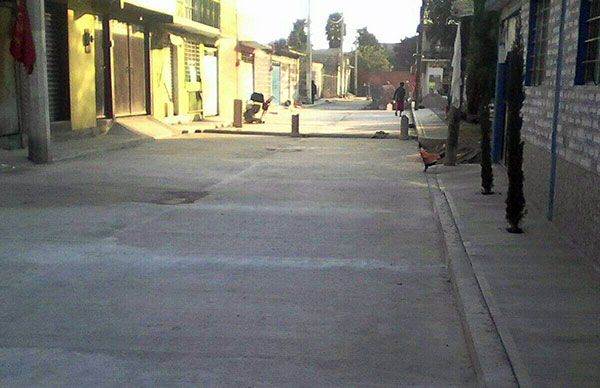 Sin polvaredas y lodazales, pavimentación de Antorcha en Tecámac