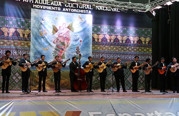 10 rondallas se presentan en la Espartaqueada Cultural