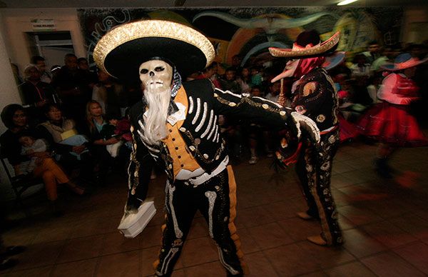 Promueven talento y tradiciones