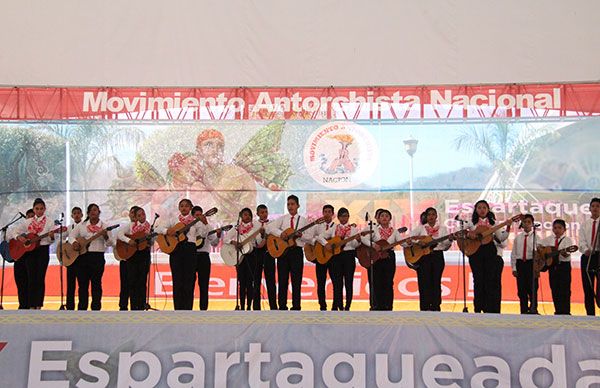 Grupos juveniles de rondalla, presentes en Espartaqueada Cultural