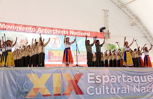 Espartaqueadas Culturales, promotoras del conocimiento poético