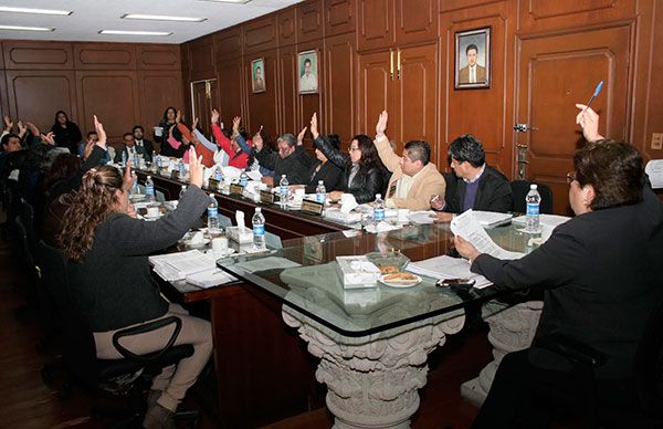  Ayuntamiento dona predio para construcción de hospital regional