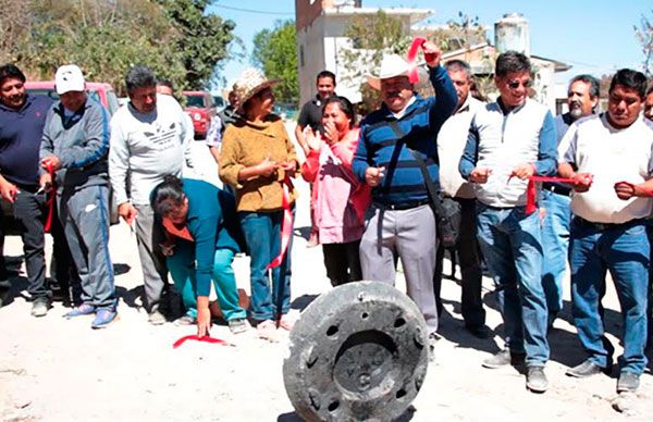 Amplían red de drenaje en Malacatepec  