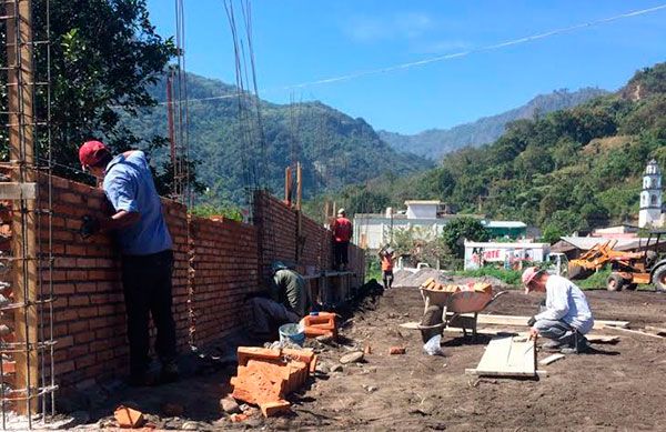 Tendrán cancha de futbol 7 en Patla