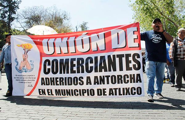   Exigen comerciantes de Atlixco reubicación justa