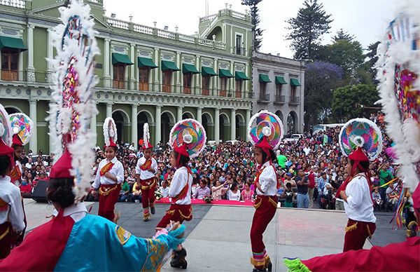 Antorcha lleva a Xalapa festival de ganadores  de la XIX Espartaqueada Cultural