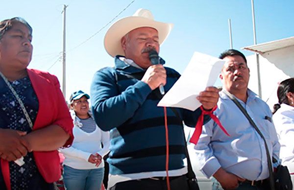 Inaugura comuna drenaje en El Carmen