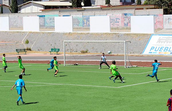 Impulsa Antorcha deporte en colonias del sur