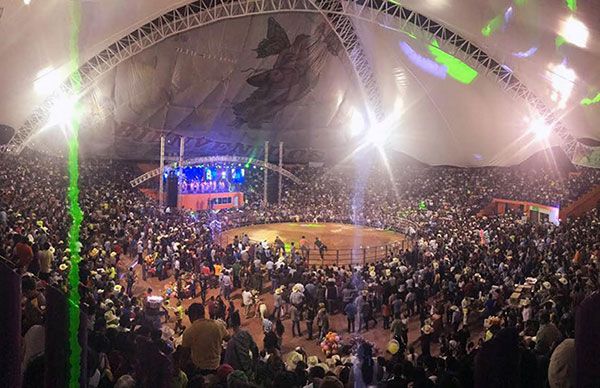  Concluyó espectacular Feria Tecomatlán 2017