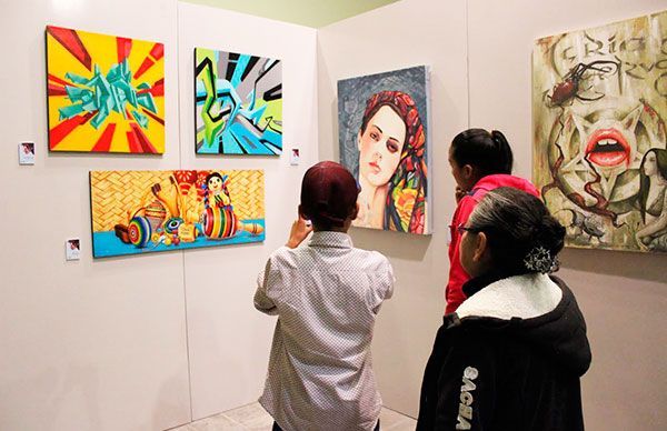 Inauguran exposición de artistas chimalhuacanos en Texcoco.