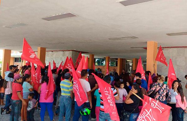 Antorcha entrega pliego petitorio al gobierno estatal