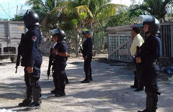 Intentan desalojar a antorchistas de Quintana Roo