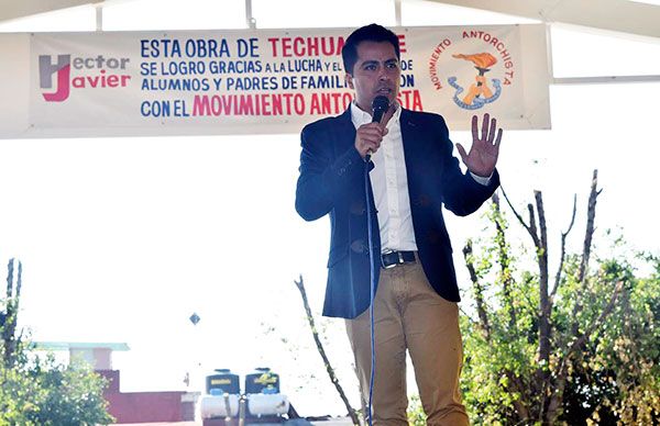   En Nicolás Romero, Antorcha sigue apoyando a escuelas con obras