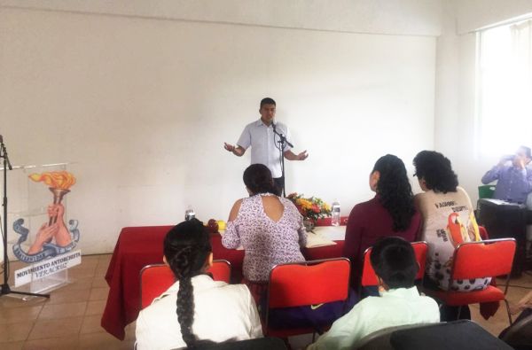 Xalapa realiza eliminatoria regional de Poesía rumbo al Décimo encuentro nacional
