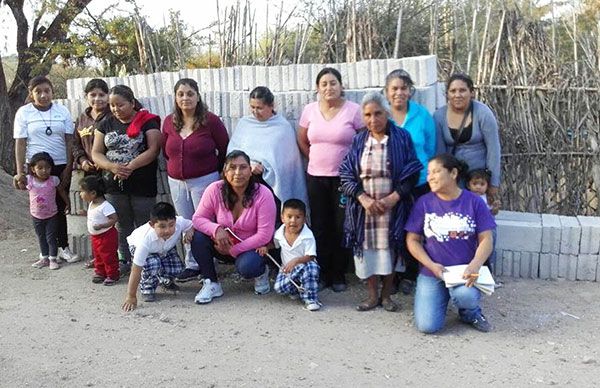   Continúa entrega de material en pueblos de San Miguel de Allende