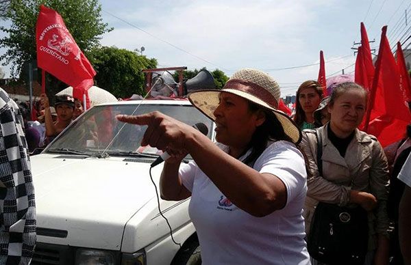 Con granaderos, recibe edil Mauricio Kuri a militancia 