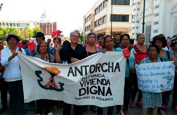 Gobierno solucionará; antorchistas posponen marcha-plantón 