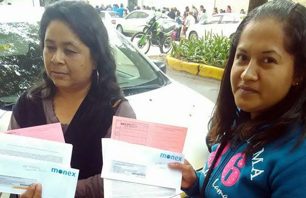 Estudiantes de Xochimilco reciben becas gestionadas por Antorcha