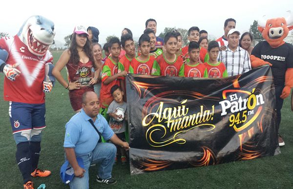 Deportivo Antorcha de Córdoba triunfa en torneo local