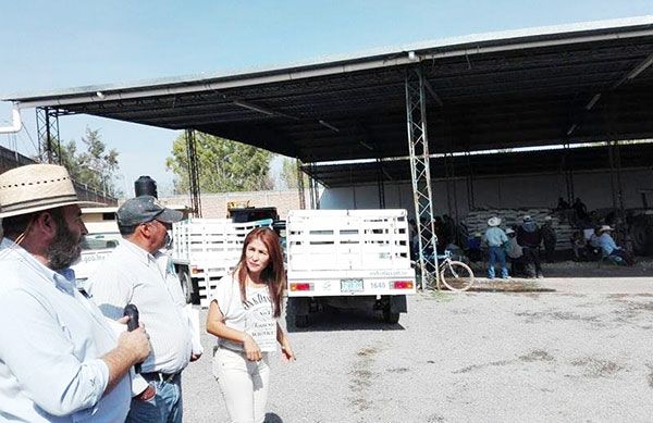   Ayuntamiento beneficia con fertilizante a ejidatarios de Celaya 