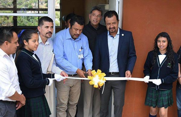 Gestiona Antorcha recursos para la construcción de preparatoria en Sauceda de la Borda.