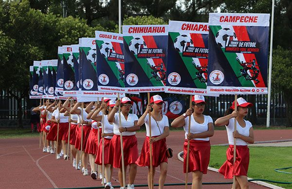 Inauguró Antorcha Torneo Nacional de Futbol; en México hace falta que el gobierno apoye más al deporte