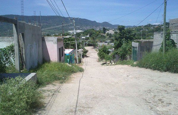 Piden pavimentación de calles en colonias del Cañón del Sumidero