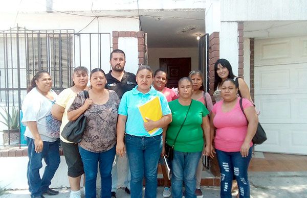 Solicitan alumbrado público y bacheo al municipio de Matamoros 