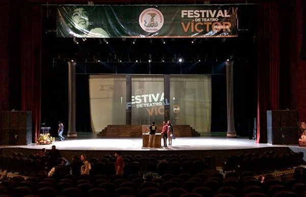 Antorcha se prepara para el cierre del primer Festival de Teatro  Victor Puebla