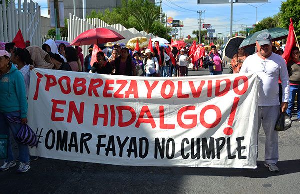 Policía Estatal de Hidalgo detiene a líder antorchista Andrés Pérez y a tres activistas 