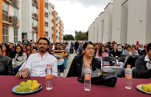 Antorchistas de Azcapotzalco reciben conferencia de Abentofail Pérez Orona