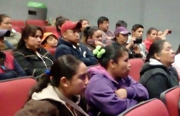  Antorchistas de Xochimilco exigen a Servicios Urbanos arregle calles