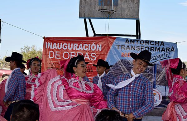 Festejan inauguración de domo escolar en el ejido Cañitas 