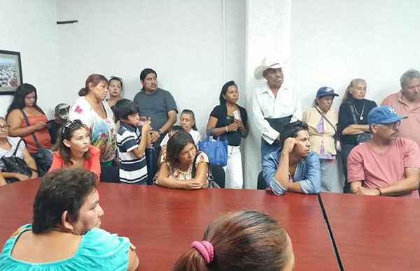  Dan seguimiento a pliego petitorio en Ayuntamiento de Hermosillo