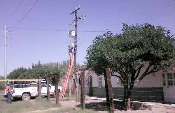 Logra arreglo de calles y alumbrado público en Vicente Guerrero